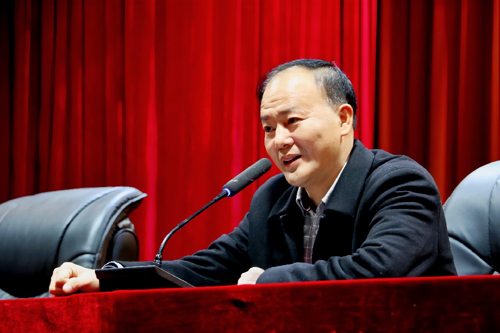 郑君安
